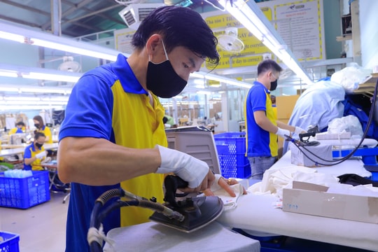 Nhiều doanh nghiệp dệt may, da giày bị phạt hợp đồng