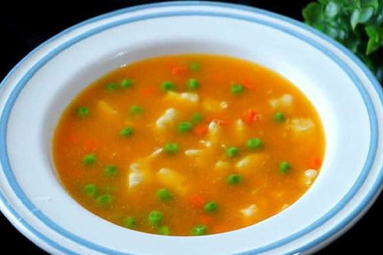 Món ngon được chế biến từ gà và bí đỏ, không thêm một giọt dầu, quá ngon và hấp dẫn