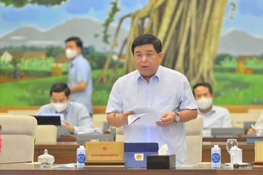 UBTVQH thảo luận dự thảo nghị quyết về cơ chế đặc thù cho Hải Phòng, Nghệ An, Thừa Thiên Huế
