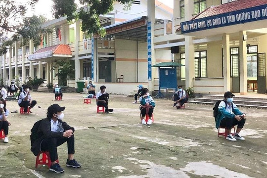 2 ca F0 đi học trực tiếp, cách ly tập trung 131 trường hợp F1
