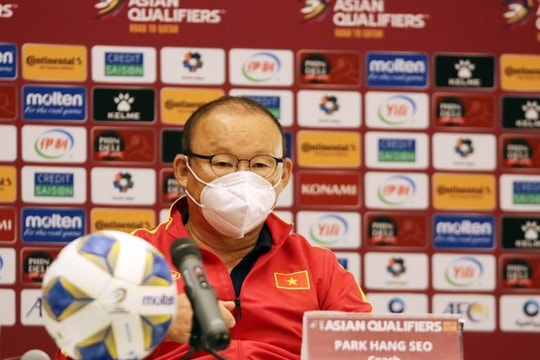 HLV Park Hang-seo: 'Tuyển Việt Nam cần thêm thời gian để tích luỹ kinh nghiệm'