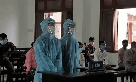 Tử hình kẻ rủ bạn về nhà sát hại mẹ ruột, cướp tài sản