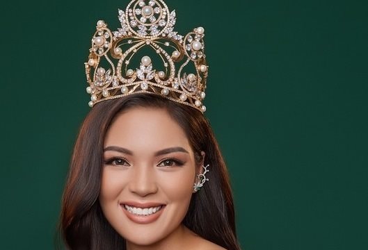 Người đẹp Vân Anh đại diện Việt Nam dự thi Miss Earth 2021
