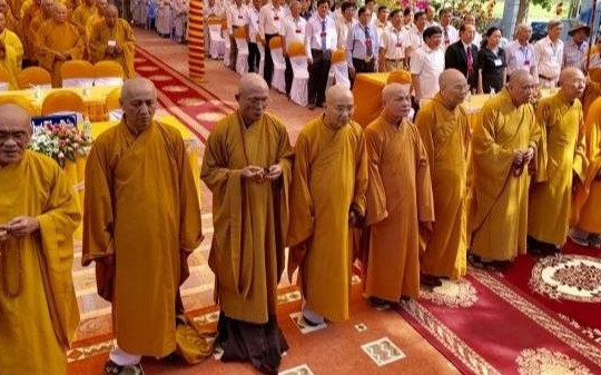 Bộ Nội vụ đề nghị các tổ chức tôn giáo thực hiện nghiêm quy định về phân loại cấp độ dịch