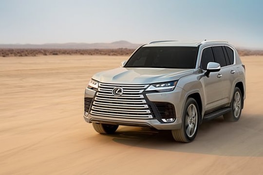 Lexus LX600 chính thức ra mắt