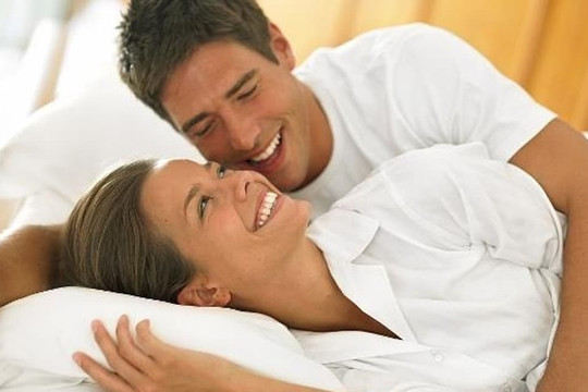 Vợ chồng mới cưới phát hiện nhiễm vi rút HPV cùng lúc, bác sĩ cảnh báo, không dùng chung 3 vật dụng này