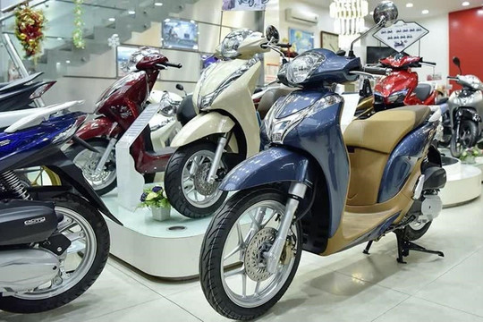 Doanh số bán xe máy ở Việt Nam giảm gần 46% so với cùng kỳ năm 2020