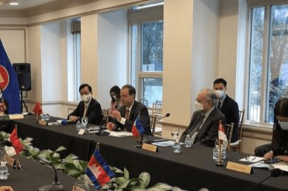 ASEAN tăng cường hợp tác với hãng Pfizer ứng phó Covid-19