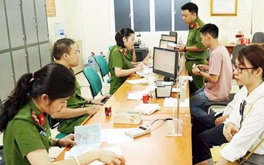Công bố địa chỉ giải đáp vướng mắc về cấp Căn cước công dân gắn chip