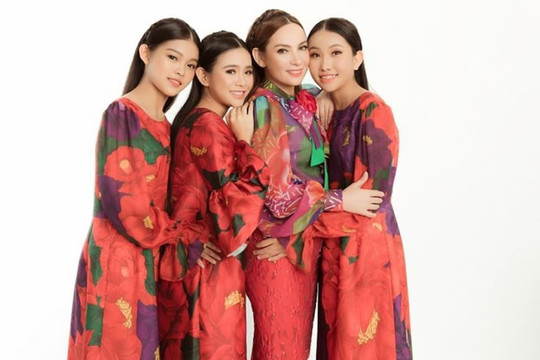 3 cô con gái nuôi tài sắc đồng loạt làm điều xúc động cho Phi Nhung trong ngày 20/10