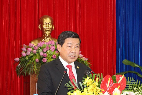 Xóa tư cách nguyên Chủ tịch UBND tỉnh Bình Dương; khiển trách 3 nguyên Phó Chủ tịch tỉnh Quảng Ninh