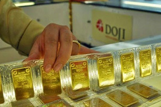 Giá vàng 21/10: Tăng vọt cao nhất trong vòng 1 năm