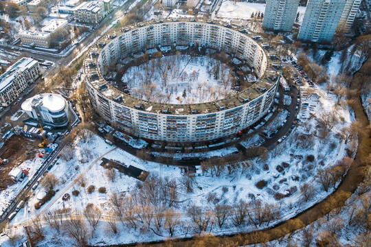 Bí mật về tòa nhà hình tròn độc, lạ ở Moscow