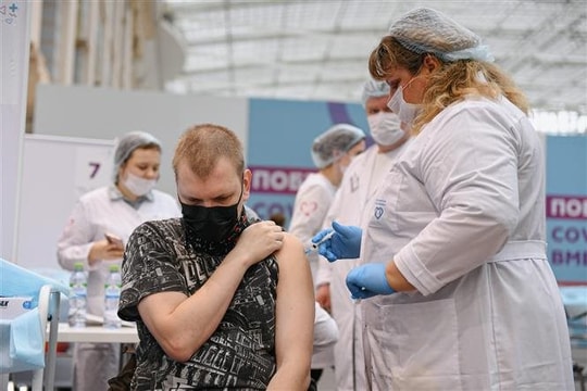 Trên 70 quốc gia đăng ký vaccine Sputnik V của Nga