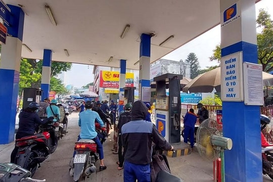 Giá xăng, dầu đồng loạt tăng mạnh từ 16h hôm nay