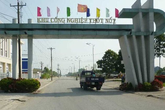 Cần Thơ phong tỏa nhà máy chế biến thủy sản có 27 F0