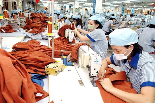 Doanh nghiệp dệt may, da giày tăng tốc trong quý IV