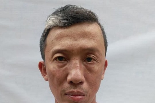 Bị xô ngã, người đàn ông rút dao đâm chết người