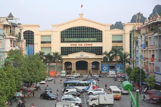 Tuyên án nhóm bị cáo nhận hối lộ từ doanh nghiệp
