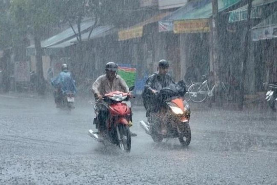 Cảnh báo mưa lớn ở Trung Bộ và Tây Nguyên, có nơi trên 100mm