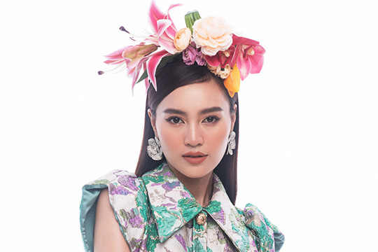 Đỗ Mạnh Cường làm show trực tuyến
