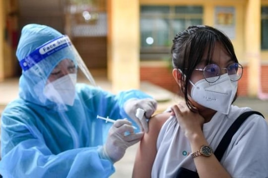 Bình Dương lên kế hoạch tiêm vaccine cho trẻ 12-17 tuổi từ ngày 31/10