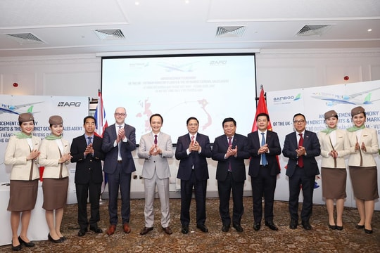 Bamboo Airways công bố đường bay thẳng Việt - Anh và ra mắt Tổng đại lý tại Anh dưới sự chứng kiến của Thủ tướng Chính phủ
