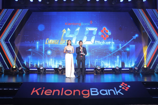“Bữa tiệc nghệ thuật” mãn nhãn kỷ niệm tuổi 26 của KienlongBank 