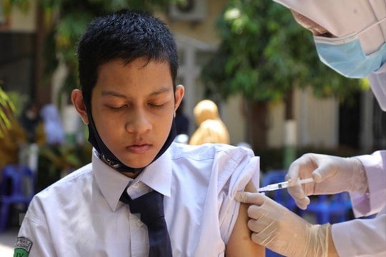 Tin vắn thế giới ngày 2/11: Indonesia cấp phép sử dụng vaccine của Sinovac cho trẻ em từ 6-11 tuổi
