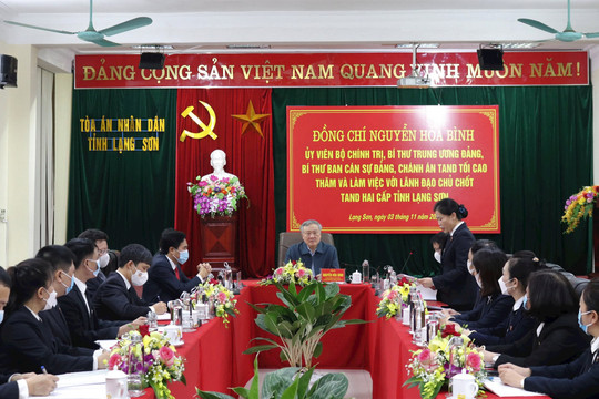 Chánh án TANDTC thăm, làm việc tại TAND hai cấp tỉnh Lạng Sơn