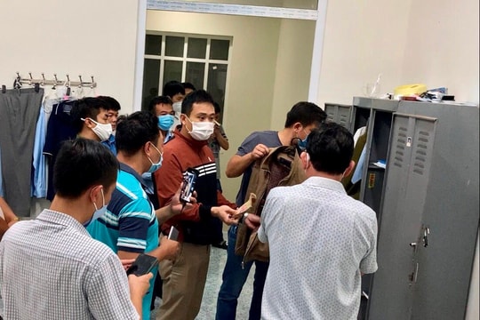 Bắt hai cán bộ Cục quản lý thị trường lạm dụng chức vụ chiếm đoạt tài sản