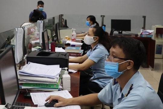 Thu ngân sách trong tháng 10 của Tổng cục Hải quan đạt hơn 28 nghìn tỉ đồng.
