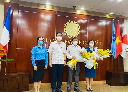 Tập huấn nâng cao kiến thức pháp luật về lao động và công đoàn