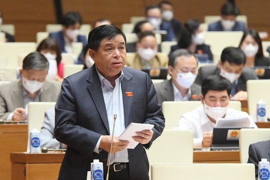Bảo đảm tăng trưởng kinh tế giai đoạn 2021 – 2025 khoảng 6,5 - 7 %