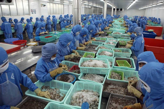 Nhiều yếu tố thúc đẩy xuất nhập khẩu tiến tới kỷ lục mới