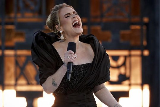 Adele lập thành tích khủng khi có gần 10 triệu người xem concert