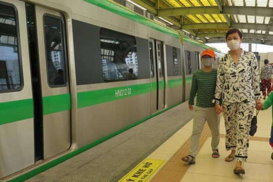 Tàu điện Cát Linh - Hà Đông trông giữ xe có thu phí tại ga Cát Linh