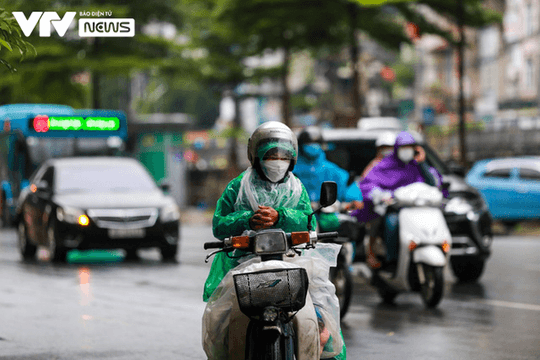 Miền Bắc mưa lạnh, miền Trung mưa lớn diện rộng