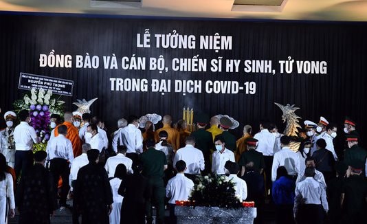 Lễ tưởng niệm đồng bào tử vong vì đại dịch Covid-19: Lời tiễn biệt tới hơn 23.000 đồng bào, đồng chí vĩnh viễn ra đi