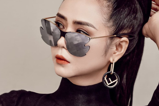 Bùi Thanh Hương lột xác cá tính, khoe đường cong điểm 10
