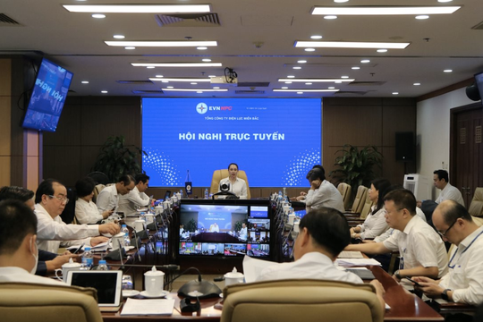 Chuyển đổi số ở EVNNPC: Thành công đến từ “người truyền lửa”