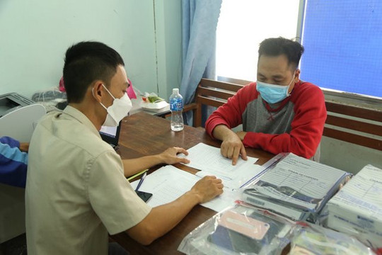 Triệt phá đường dây đánh bạc 700 tỷ đồng tại Ninh Thuận