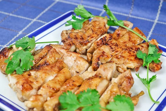 Món đùi gà chiên mật ong bên ngoài giòn rụm bên trong mềm ngọt, cách làm cực nhanh và dễ dàng