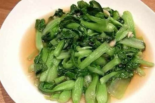 Chuyên gia dinh dưỡng: Những món ăn để qua đêm không phải là nguyên nhân gây ung thư, nhưng có 3 thực phẩm này thì nên vứt bỏ chúng sau một đêm