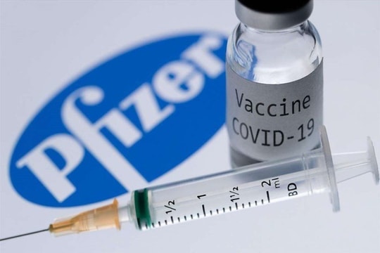 Tin vắn thế giới ngày 4/9: Anh phê duyệt vaccine của Pfizer/BioNTech được điều chỉnh làm mũi tiêm tăng cường