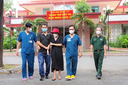 Sản phụ vượt cửa tử sau 91 ngày chiến đấu Covid-19, viện phí 2,9 tỷ đồng