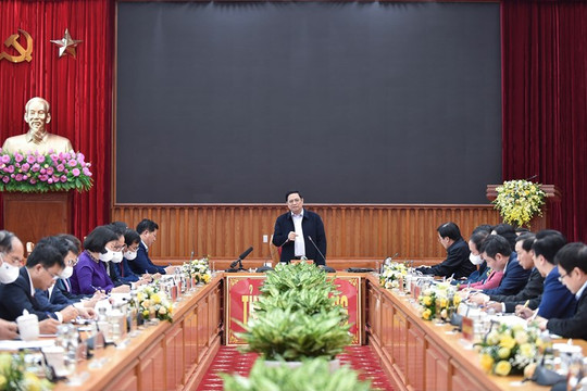 Hoàn thành tuyến cao tốc Đồng Đăng - Trà Lĩnh trước 2025, chọn Cao Bằng thí điểm xóa nhà ở tạm, nhà dột nát