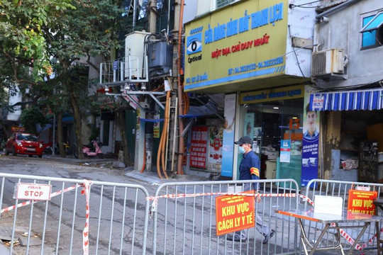 Hà Nội hiện có 15 chùm ca bệnh, ổ dịch COVID-19