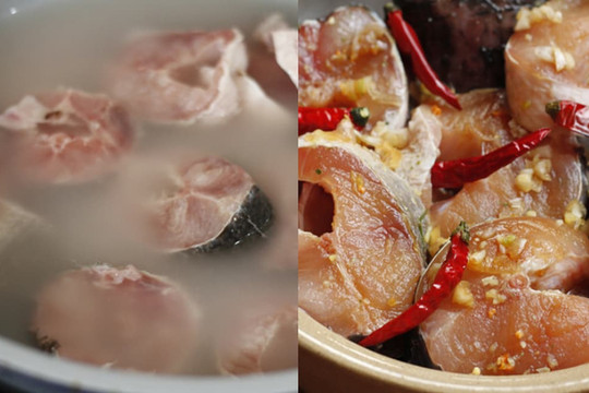 Cách làm cá kho chuối đậm đà tròn vị cực 'hao cơm' ngày đông