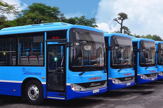 Hà Nội dự kiến triển khai 3 tuyến xe buýt điện trong tháng 12